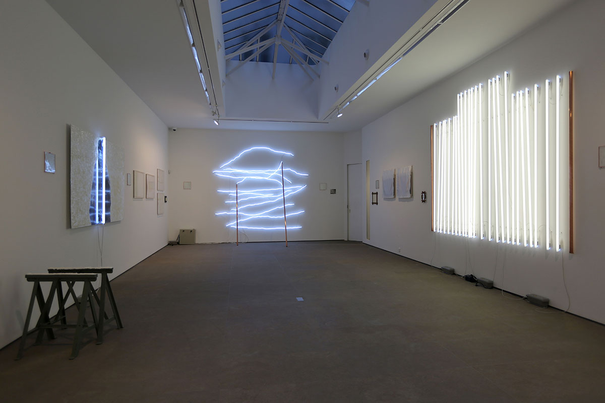 Sarkis-Au-commencement-le-blanc-Galerie-Nathalie-Obadia-Paris-9-1-1-3-2014