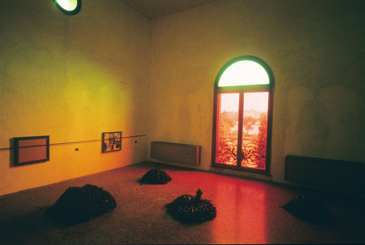 sarkis-1990-ma-chambre-de-la-rue-krutenau-a-san-lazzaro-la-2eme-interpretation